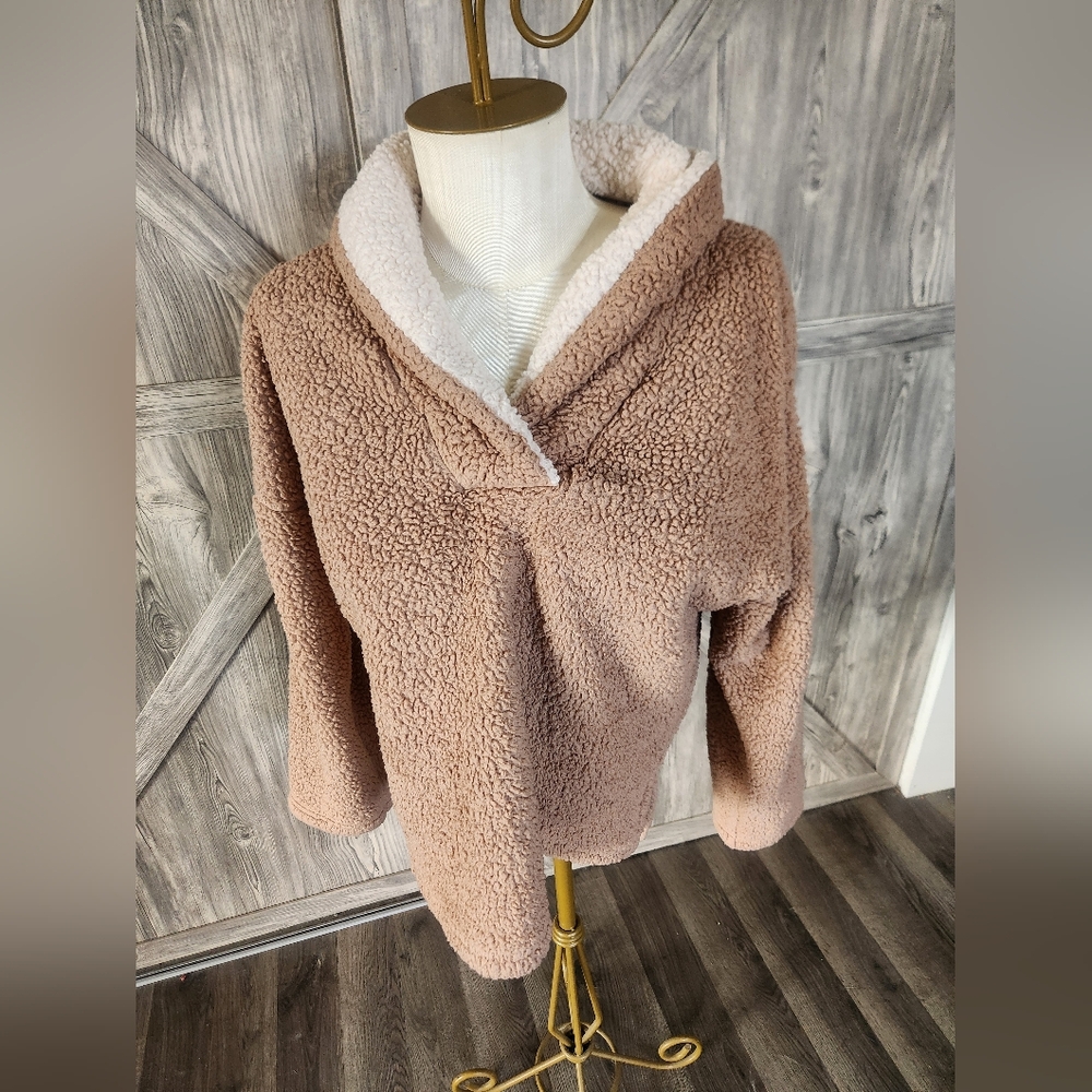 Cozy Sherpa Hooded Pullover Jacket - Taupe